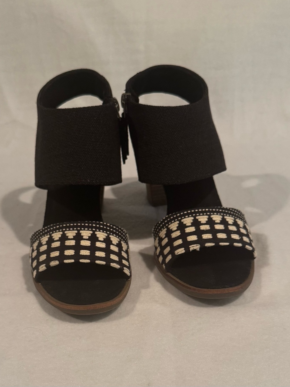 Toms Women's Black Open-Toe Ankle Strap Heels with Woven Accent